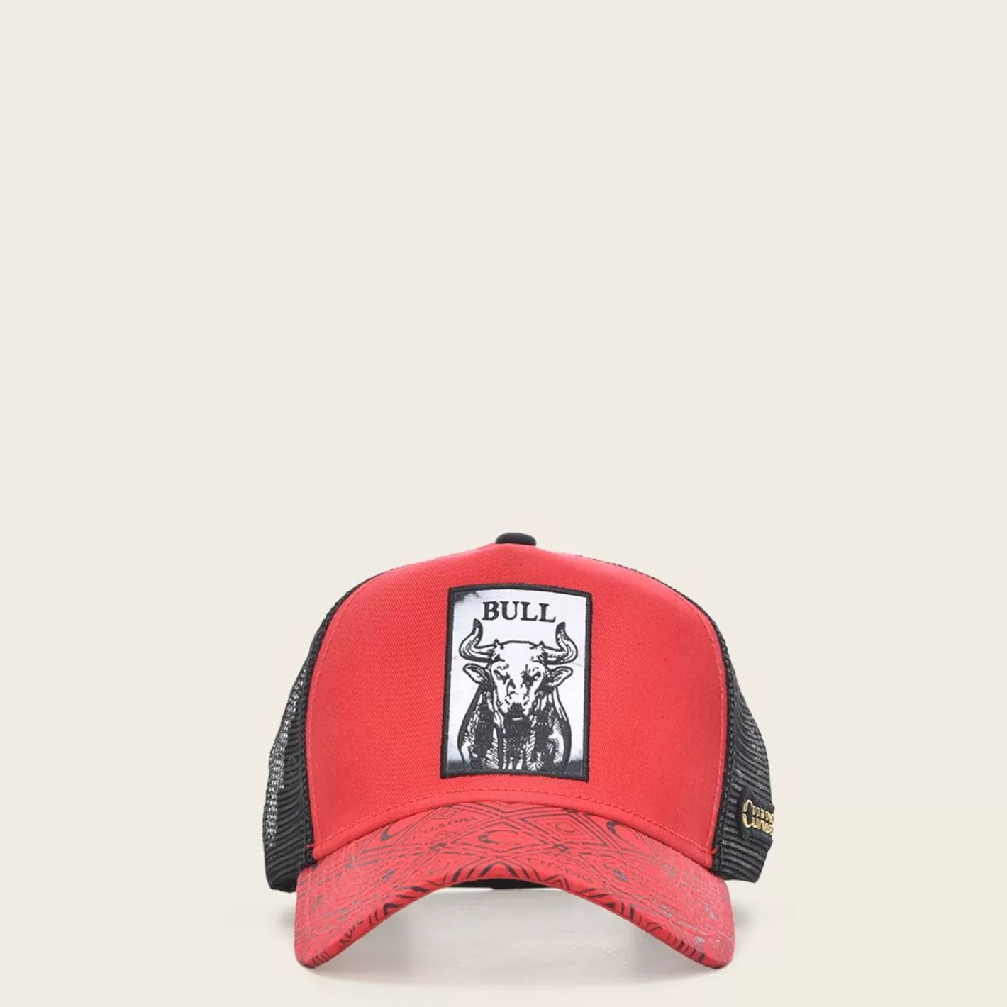 Cuadra Red Cap With Embroidery Bull Patch Best